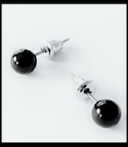 BOUCLES D'OREILLES CLOUS NOIR