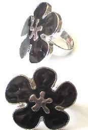 BAGUE FLEUR NOIR