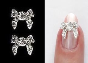 2 BIJOUX D'ONGLE NOEUD STRASS